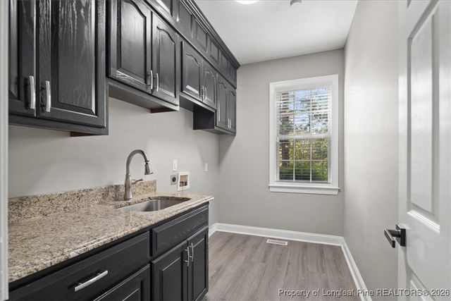 858 Three Wood Drive, Fayetteville, NC 28312