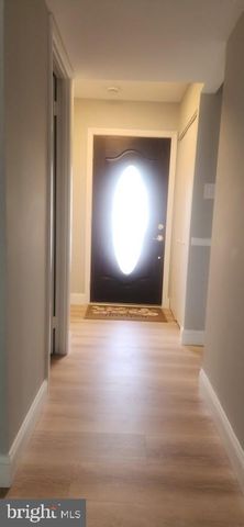 15 QUEEN ANNE CT, Marlton, NJ 08053