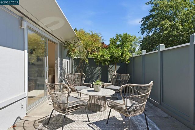 1109 Golden Rain Rd 3, Walnut Creek, CA 94595