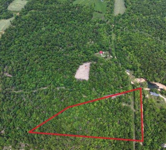 000 Temperance Valley Road, Goodman, MO 64843