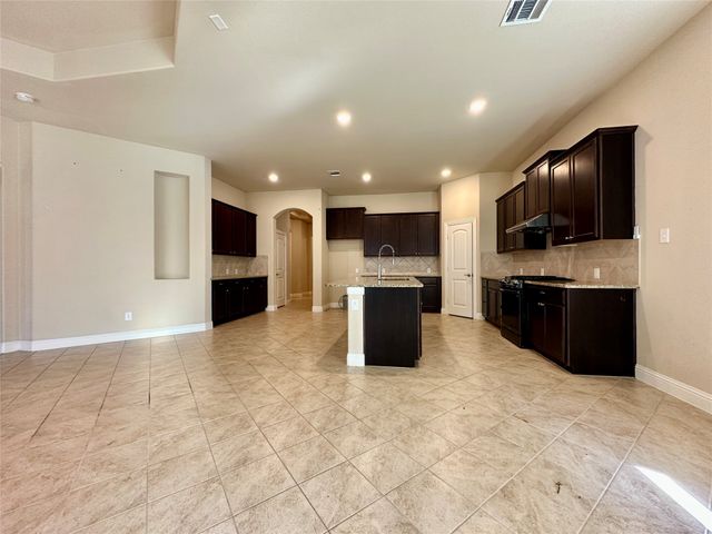 16205 Weymouth Drive, Frisco, TX 75036