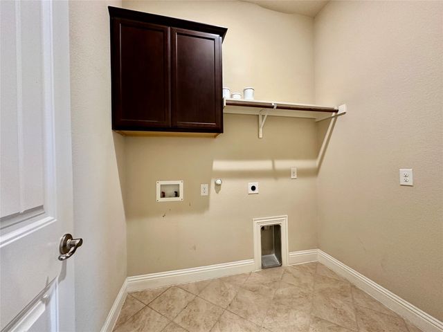 16205 Weymouth Drive, Frisco, TX 75036