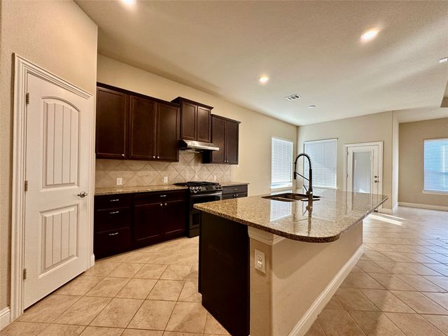 16205 Weymouth Drive, Frisco, TX 75036