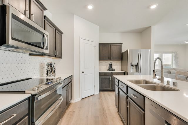 6410 Ripple Road, Princeton, TX 75407