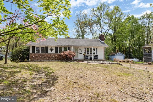 323 CHESTNUT AVE, Lindenwold, NJ 08021