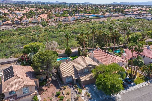 2037 Pinion Springs Drive, Henderson, NV 89074