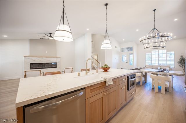 2037 Pinion Springs Drive, Henderson, NV 89074