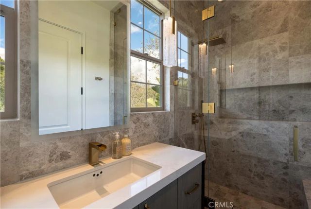 24 Via Carina, San Clemente, CA 92673