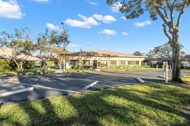 682 GREEN VALLEY ROAD C2, Palm Harbor, FL 34683