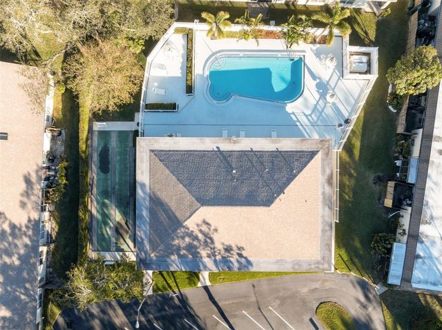 682 GREEN VALLEY ROAD C2, Palm Harbor, FL 34683