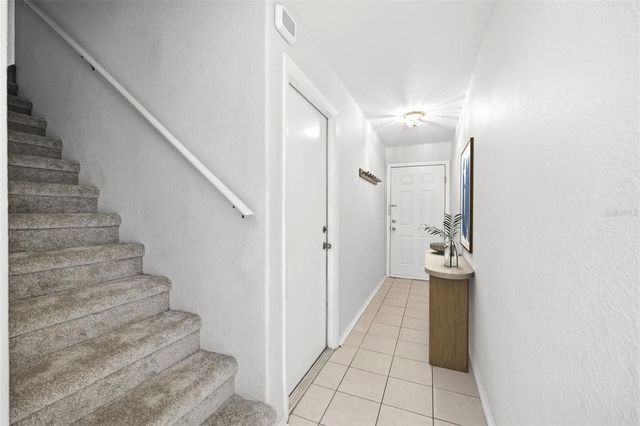 682 GREEN VALLEY ROAD C2, Palm Harbor, FL 34683