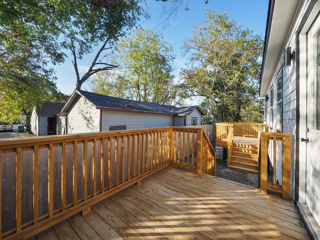 3907 Falls Street, Houston, TX 77026
