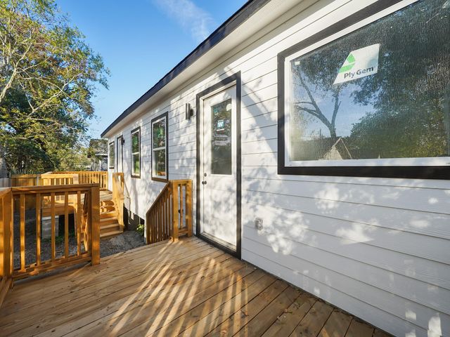 3907 Falls Street, Houston, TX 77026