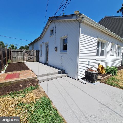 303 MOORE RD, Wallingford, PA 19086
