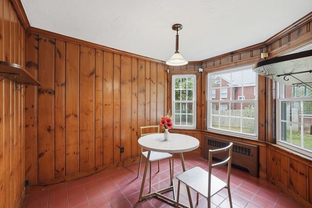 1 Algonquin Rd, Worcester, MA 01609
