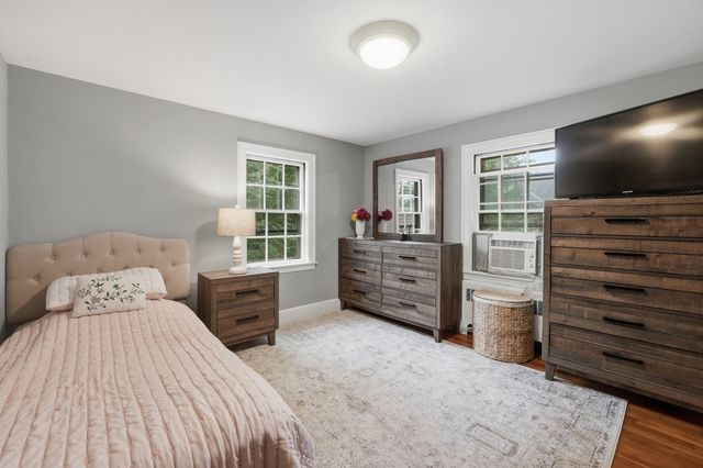 1 Algonquin Rd, Worcester, MA 01609