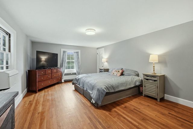 1 Algonquin Rd, Worcester, MA 01609