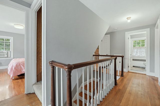 1 Algonquin Rd, Worcester, MA 01609