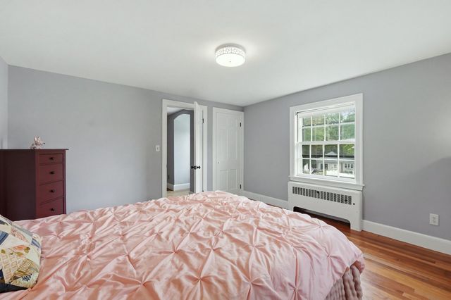 1 Algonquin Rd, Worcester, MA 01609