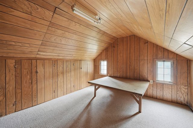 1 Algonquin Rd, Worcester, MA 01609