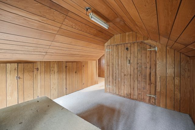 1 Algonquin Rd, Worcester, MA 01609