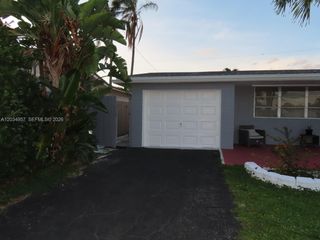 8571 NW 11th Street REAR, Pembroke Pines, FL 33024