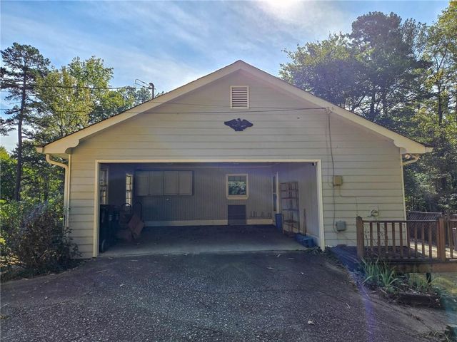 2997 Spring Lake Drive, Buford, GA 30519