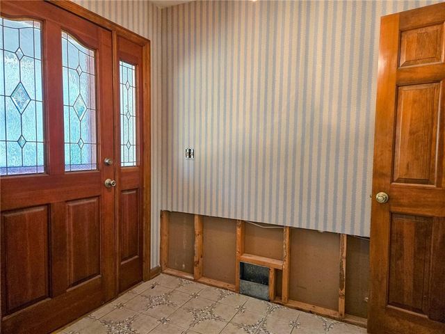 2997 Spring Lake Drive, Buford, GA 30519