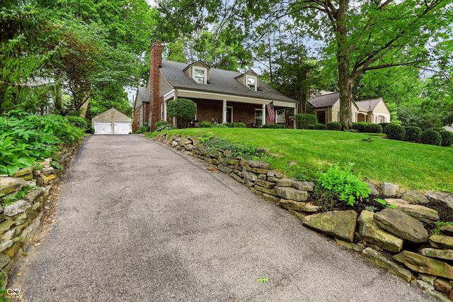 5725 N College Avenue, Indianapolis, IN 46220