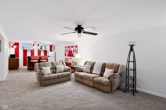 5725 N College Avenue, Indianapolis, IN 46220