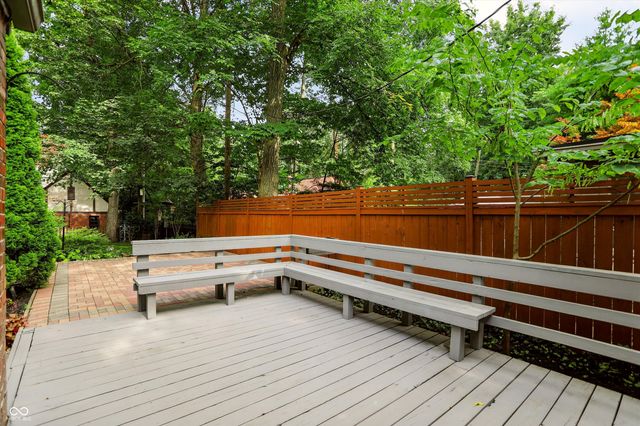 5725 N College Avenue, Indianapolis, IN 46220