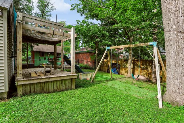 5725 N College Avenue, Indianapolis, IN 46220