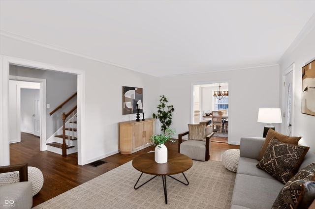 5725 N College Avenue, Indianapolis, IN 46220