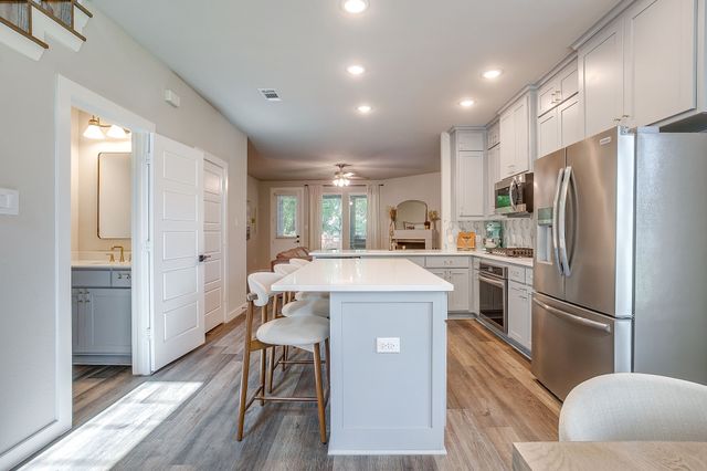 826 Rumfield Road, White Settlement, TX 76108