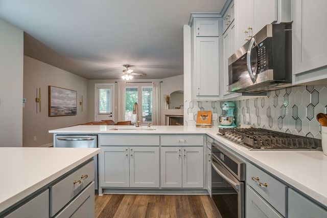 826 Rumfield Road, White Settlement, TX 76108