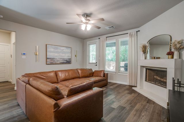 826 Rumfield Road, White Settlement, TX 76108