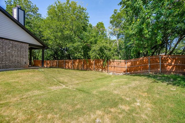 826 Rumfield Road, White Settlement, TX 76108