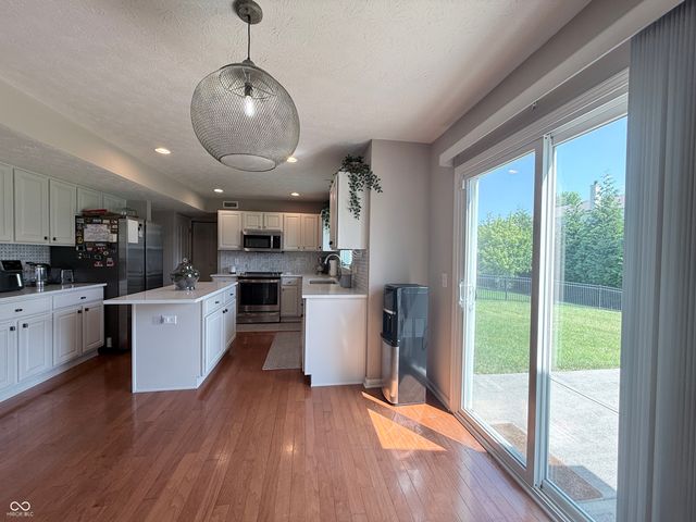 14010 Avalon East Drive, Fishers, IN 46037