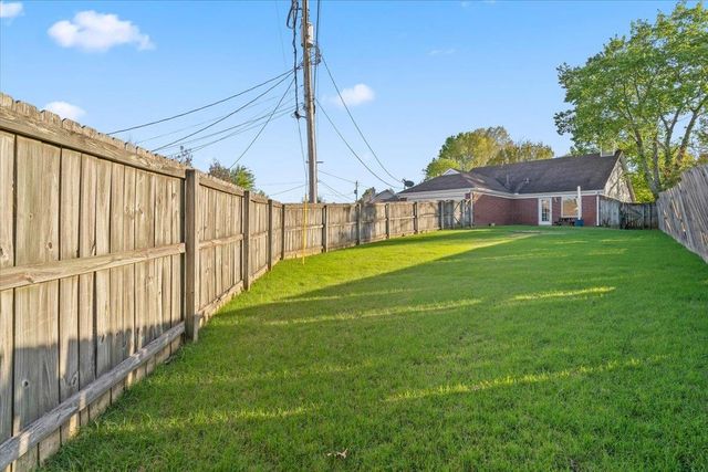 1688 RANMAR DR, Memphis, TN 38016