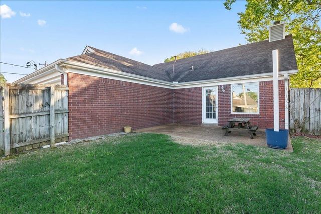 1688 RANMAR DR, Memphis, TN 38016