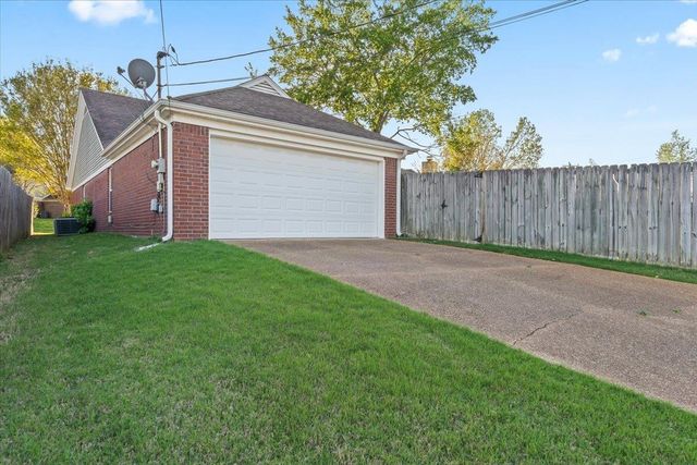 1688 RANMAR DR, Memphis, TN 38016