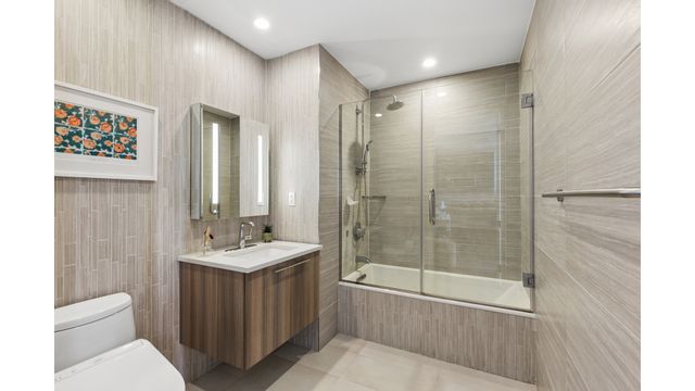 1130 45th Rd Apt 5A, New York City, NY 11101