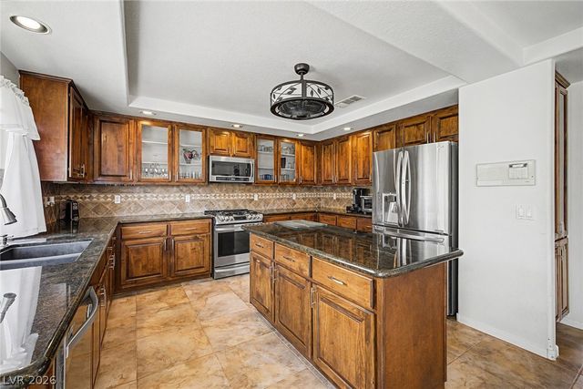 664 Pacific Star Court, Las Vegas, NV 89183