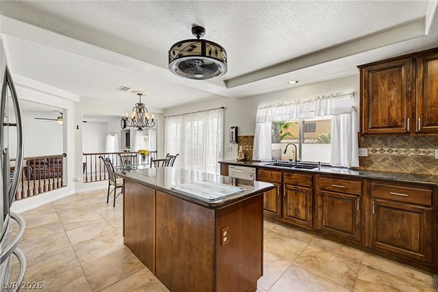 664 Pacific Star Court, Las Vegas, NV 89183