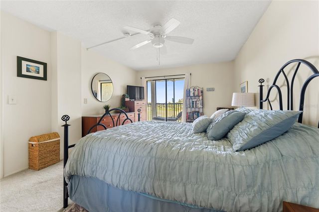 4119 61ST AVENUE TERRACE W 404, Bradenton, FL 34210