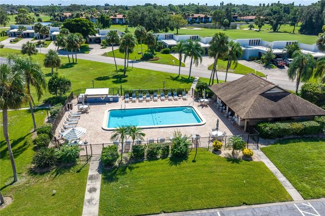 4119 61ST AVENUE TERRACE W 404, Bradenton, FL 34210