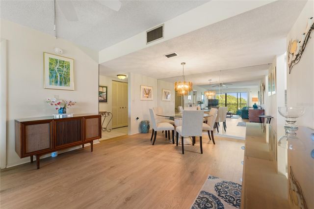 4119 61ST AVENUE TERRACE W 404, Bradenton, FL 34210