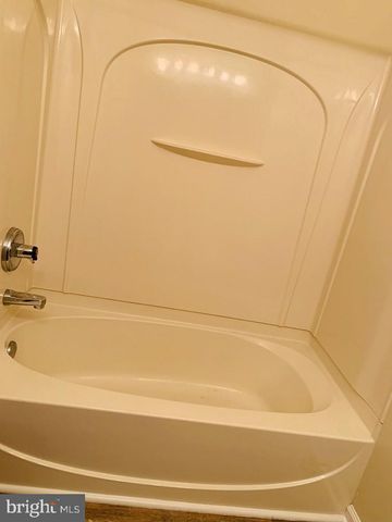 903 SKYVIEW DR, York, PA 17406