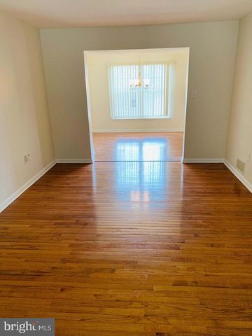 903 SKYVIEW DR, York, PA 17406