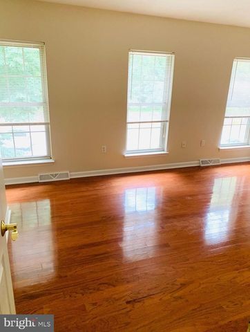 903 SKYVIEW DR, York, PA 17406